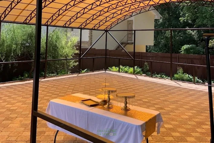 Фото №2 зала Зеленая площадка