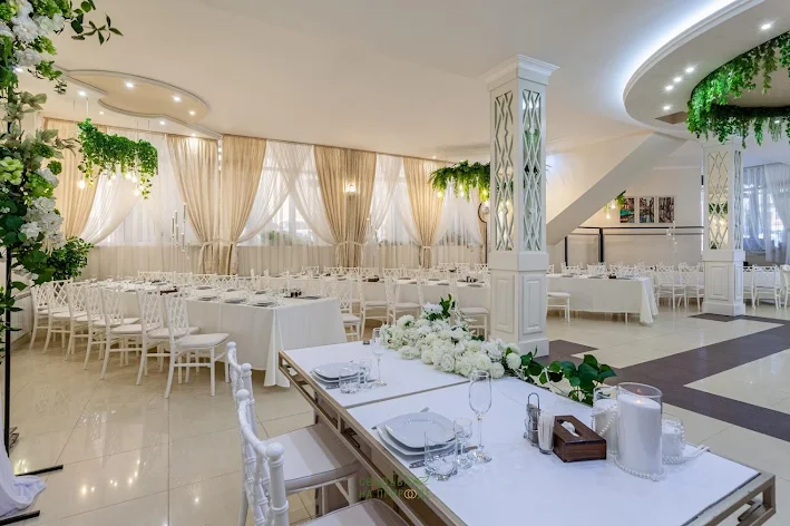 Фото №4 зала Основной зал