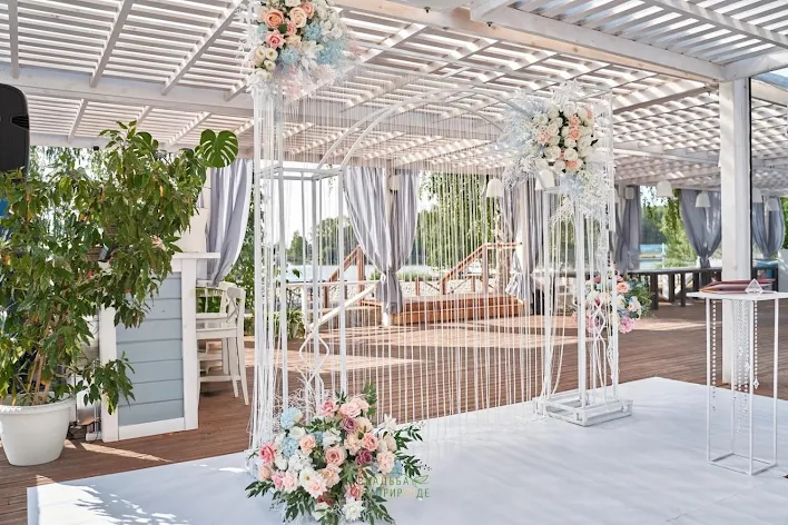 Фото №1 зала Летняя веранда