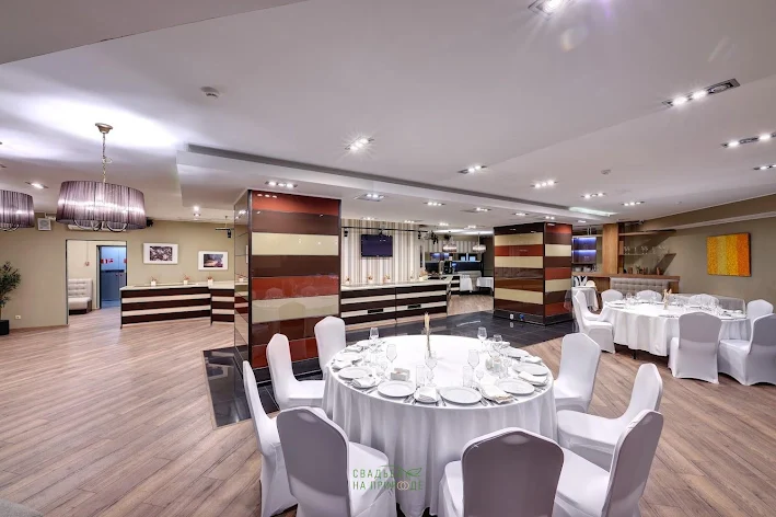 Фото №2 зала Зал «Премьер» 