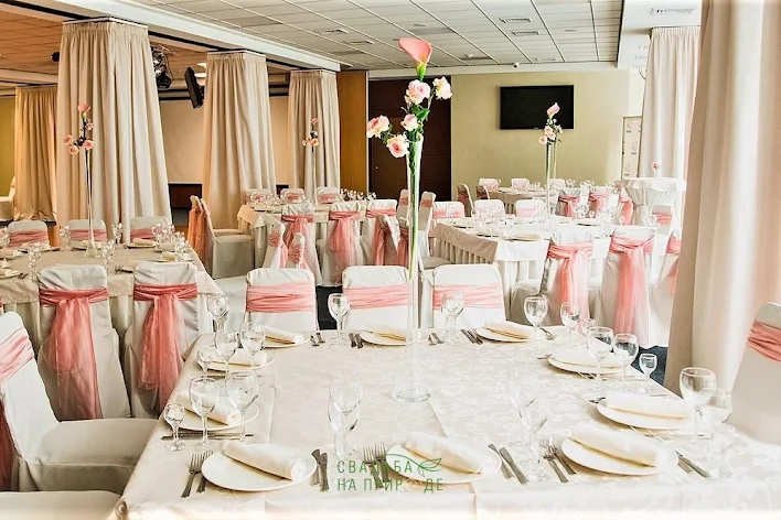 Фото №4 зала Зал «Юпитер» 