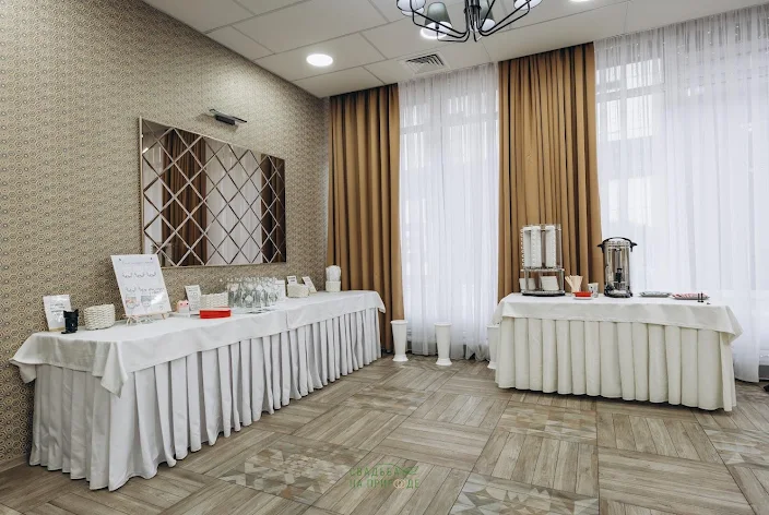 Фото №4 зала Мегаполис