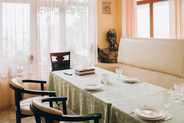 Фото №1 зала Кабинка