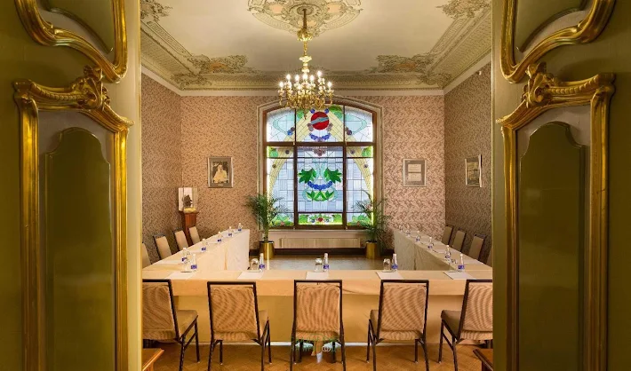 Фото №1 зала Зал «Толстой» 