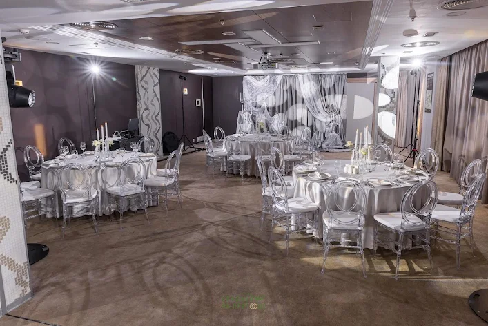 Фото №1 зала Зал «Урал» 