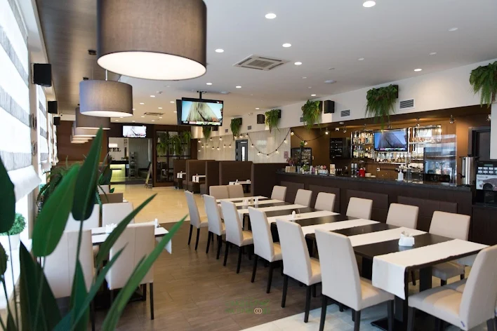 Фото №3 зала Зал «Бискафе» 