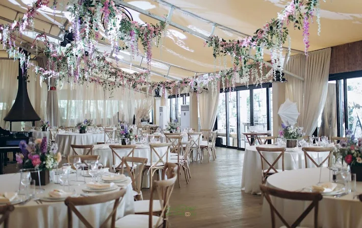 Фото №3 зала Ресторан