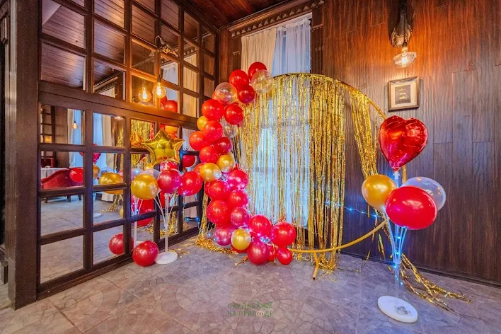 Фото №1 зала Зал с камином