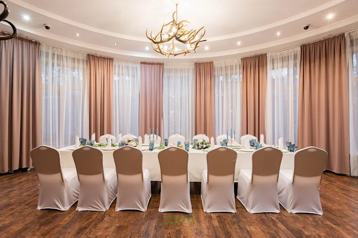 Фото №3 зала Зал «Библиотека» 