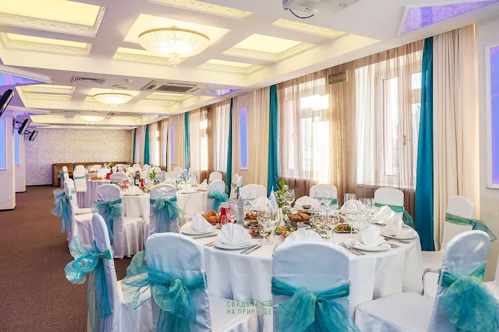 Фото №3 зала Ресторан «Бурлак» 