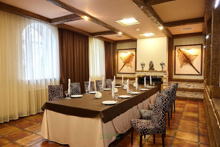 Фото №1 зала Зал «Охотник» 