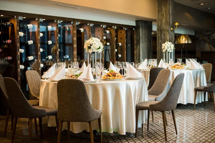 Фото №2 зала Ресторан avantage