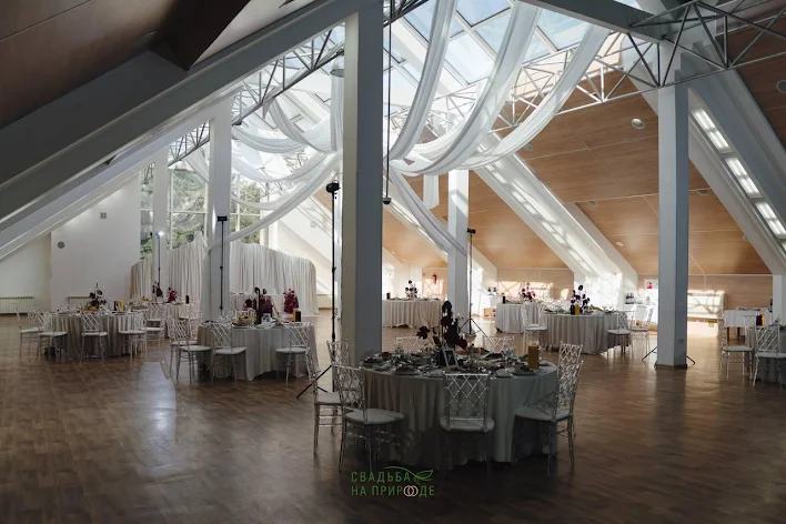 Фото №2 зала Зал «Парламент» 