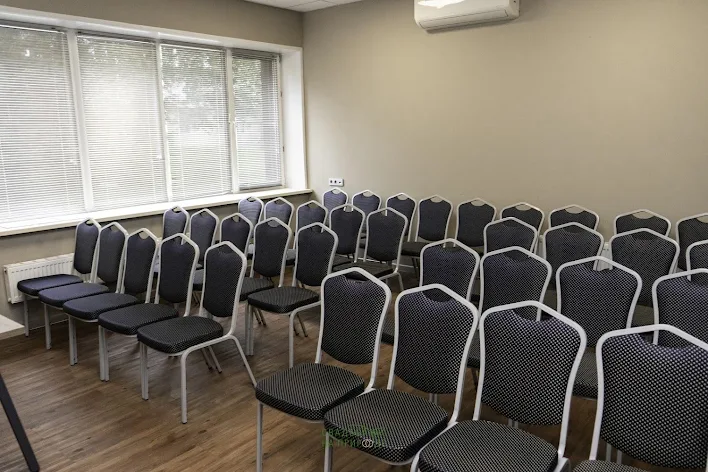 Фото №1 зала Переговорная комната «Серпухов» 