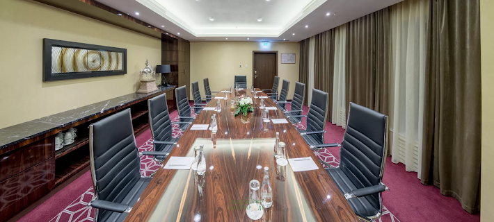 Фото №1 зала Конференц-зал «Бодрум» 