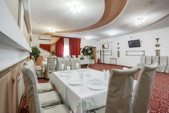 Фото №3 зала Красный зал