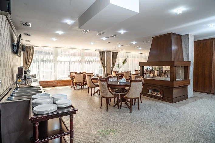 Фото №4 зала Основной зал