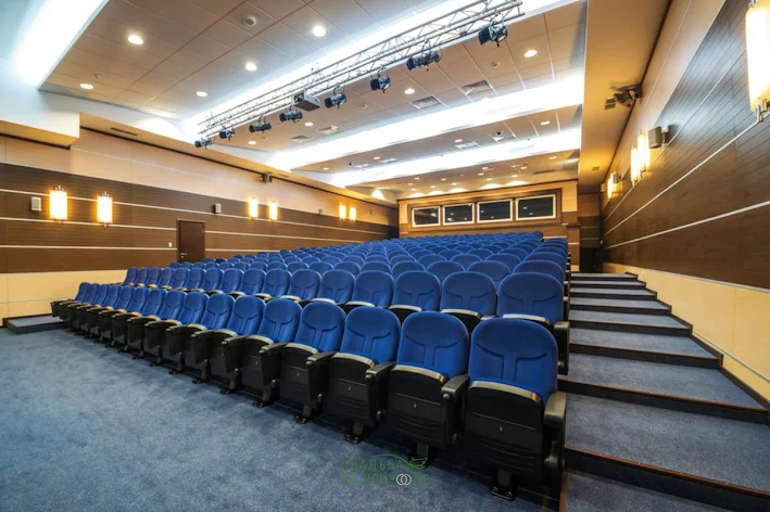 Фото №1 зала Большой конференц-зал «Дежавю» 