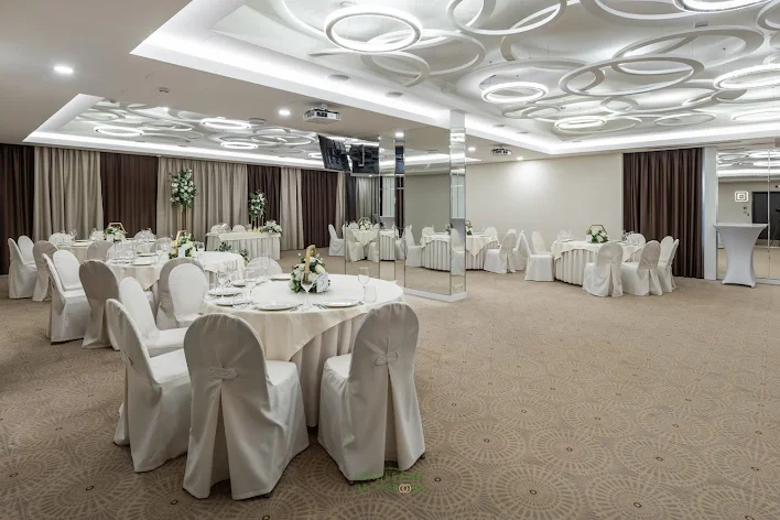 Фото №1 зала Зал «Шишкин» 