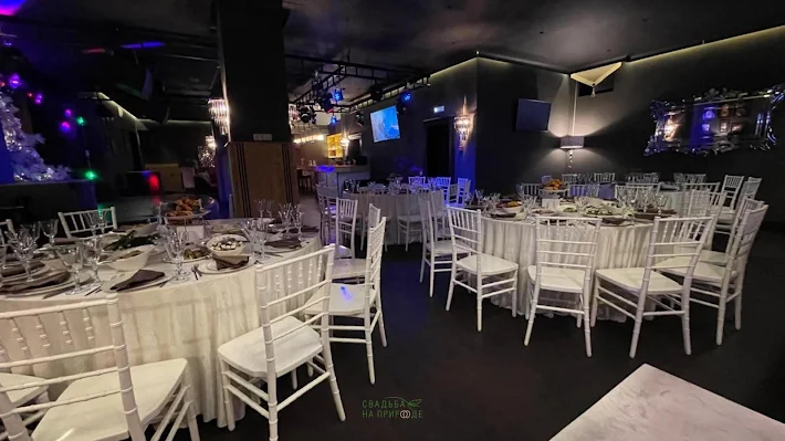 Фото №1 зала Караоке-зал