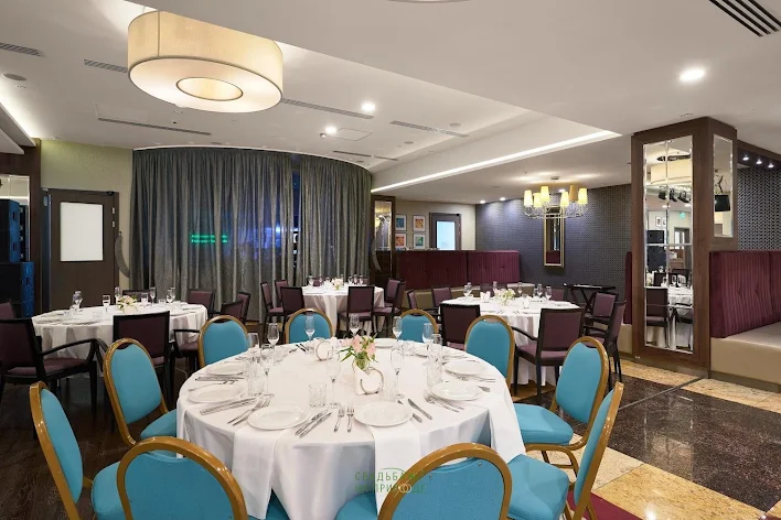 Фото №3 зала Ресторан emerald