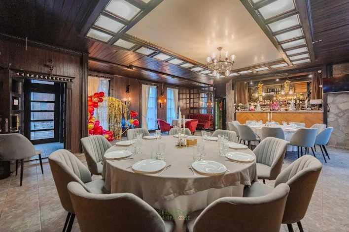 Фото №3 зала Зал с камином