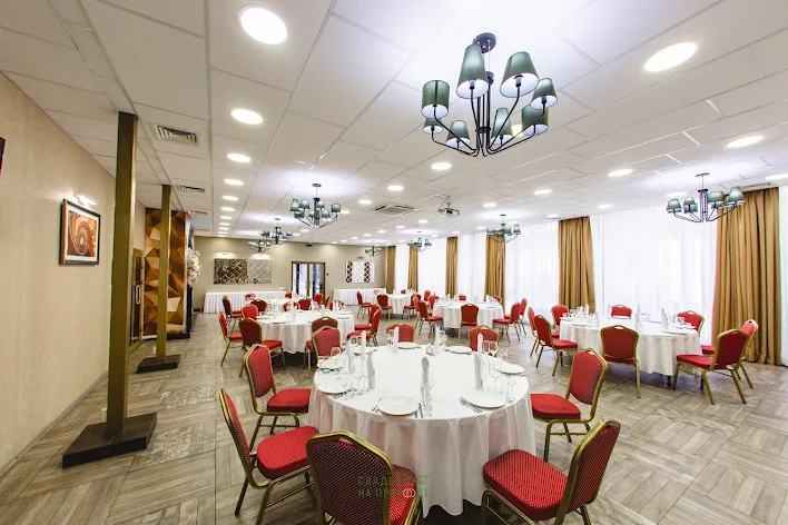 Фото №2 зала Мегаполис