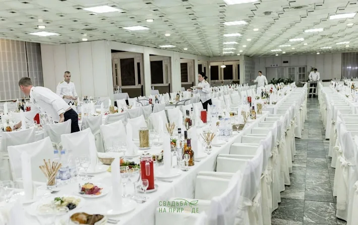 Фото №2 зала Зал «Хрустальный» 