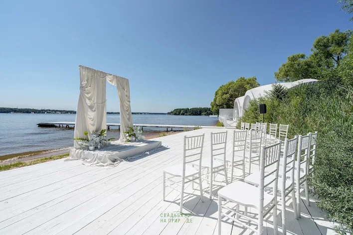 Фото №2 зала Шатёр white podium