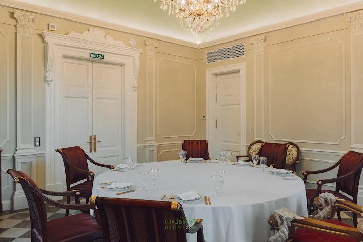 Фото №1 зала Зал «Тронный» 