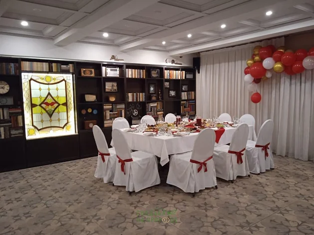 Фото №1 зала Конференц-зал «Винтаж» 