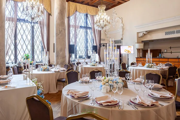 Фото №1 зала Ресторан «Джанус» 