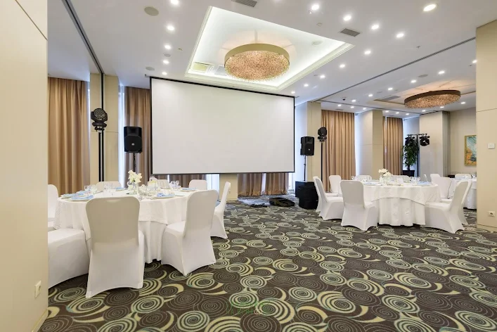 Фото №4 зала Зал «Сенатор» 