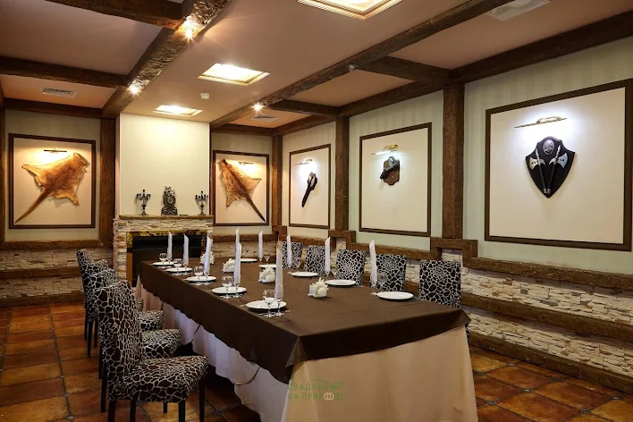 Фото №2 зала Зал «Охотник» 