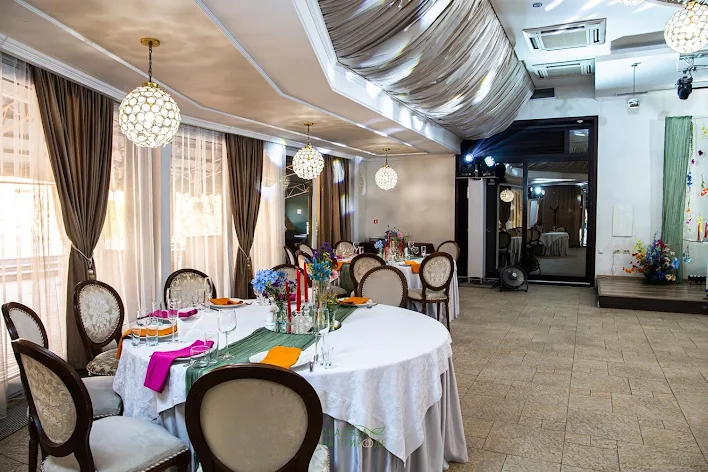 Фото №4 зала Ресторан «Жардин» 