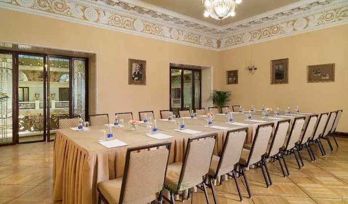 Фото №4 зала Зал «Бунин» 