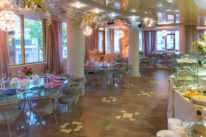 Фото №1 зала Зал ресторана «Жемчужина» 