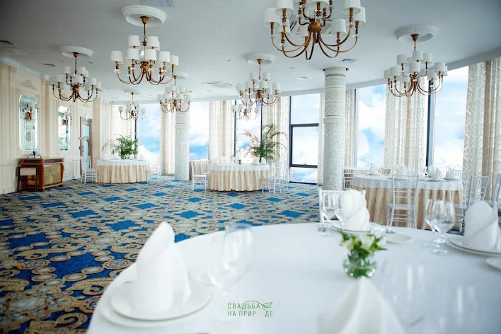 Фото №3 зала Банкетный зал «Облака» 