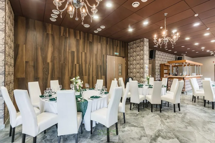 Фото №1 зала Основной зал ресторанного комплекса