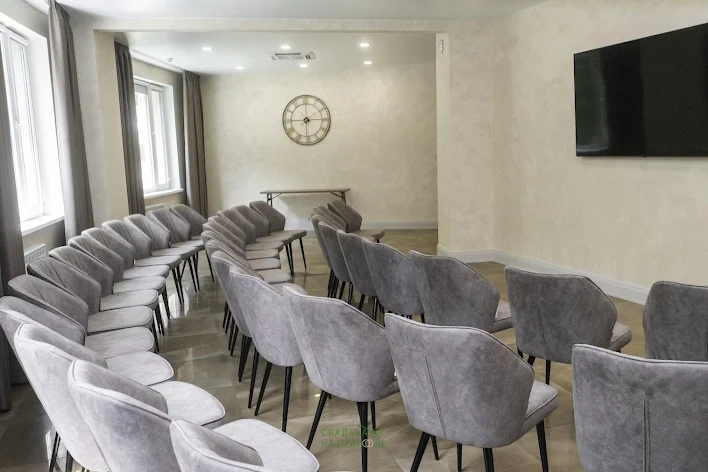 Фото №4 зала Переговорная комната «Сочи» 