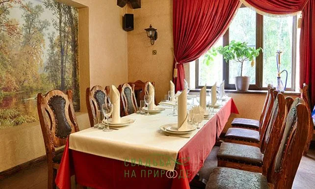 Фото №3 зала Зал «Красный» 