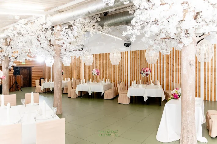 Фото №2 зала Зал «Яблоневый сад» 