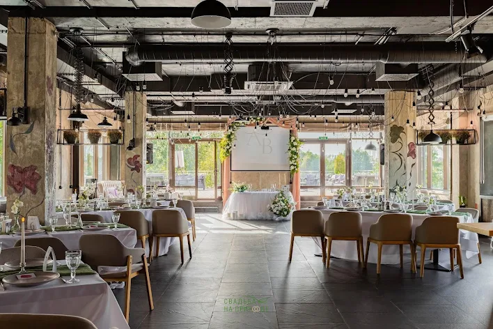 Фото №1 зала Ресторан