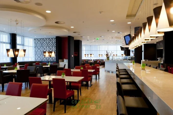 Фото №1 зала Кафе «Illy» 