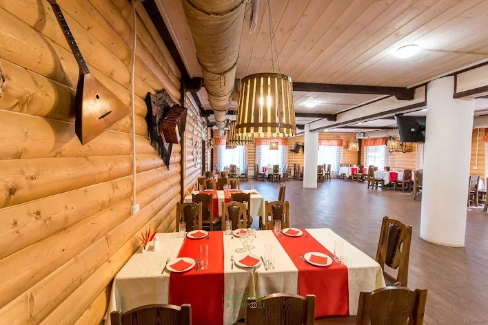 Фото №4 зала Зал «С деревенском колоритом» 