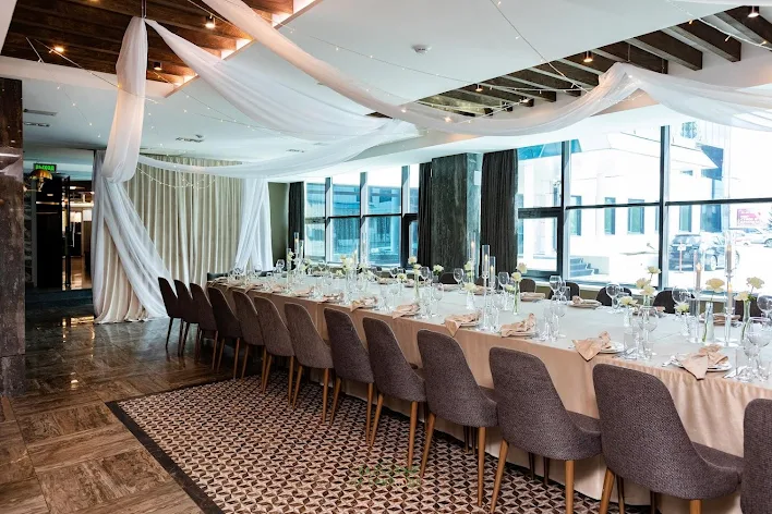 Фото №2 зала Ресторан avantage