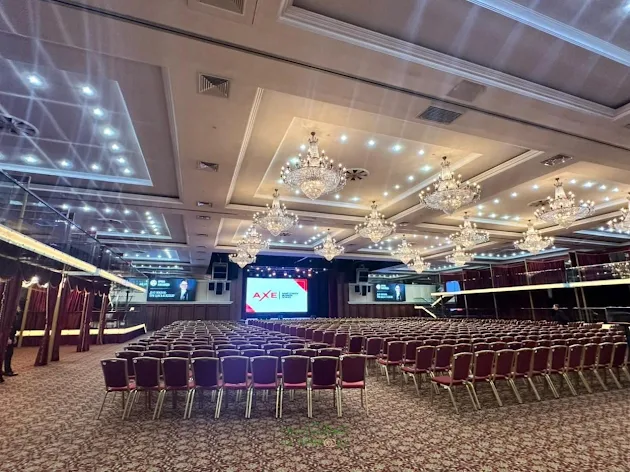 Фото №2 зала Зал «Бальный» 