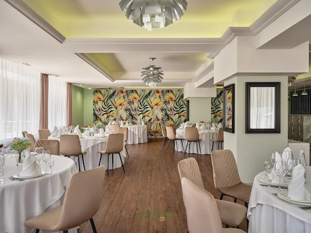 Фото №1 зала Банкетный зал «Клевер» 