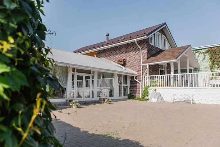 Фото №4 зала Шатер «У озера» 