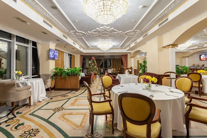 Фото №4 зала The one